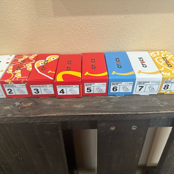 McDonald croc set - Picture 2 of 2